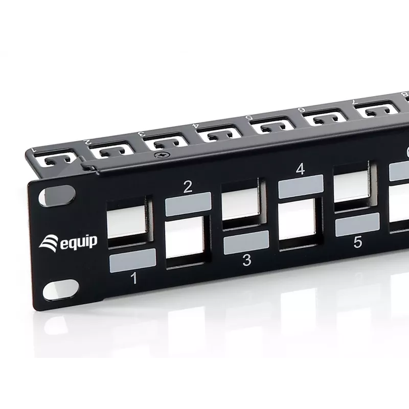Equip 24 prievadų Cat.6A ekranuotas keystone pataisų skydelis, juodas