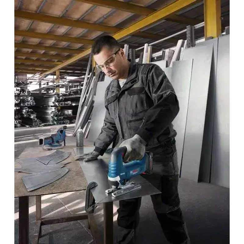 Bosch GST 18V-125 B Professional belaidis pjūklas