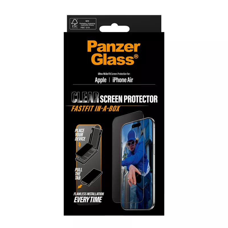 PanzerGlass ® Screen Protector iPhone Air | Ultra-Wide Fit su FASTFIT IN-A-BOX