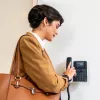 IP telefonas HP Poly Edge E100 su PoE, IPS ekranu