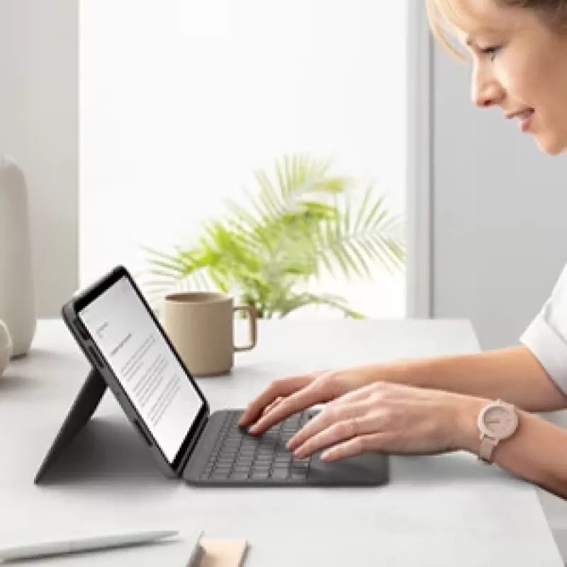 LOGITECH Folio Touch klaviatūros dėklas su apšvietimu ir jutikliniu kilimėliu, Oksfordo pilka, skirta iPad Air (4 kartos) vokiška QWERTZ