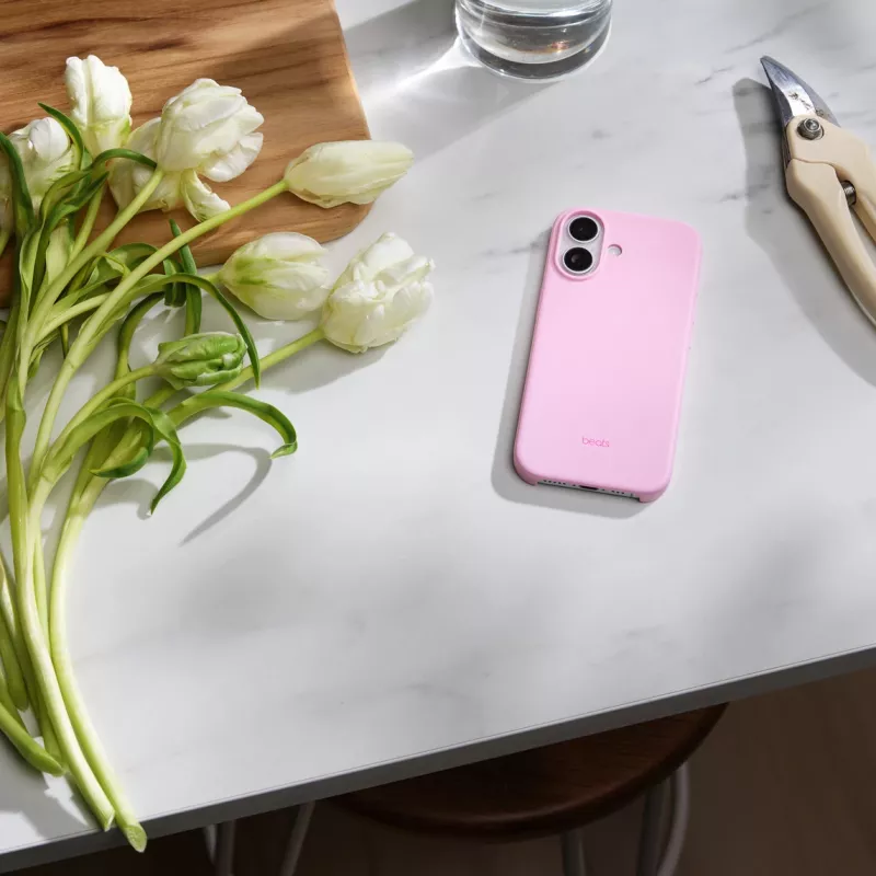 APPLE Beats iPhone 17 dėklas su MagSafe ir fotoaparato valdymu – Pebble Pink