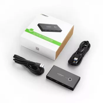 USB jungiklis Ugreen 30768, 4 prievadai USB 3.2 Gen 1, juodas