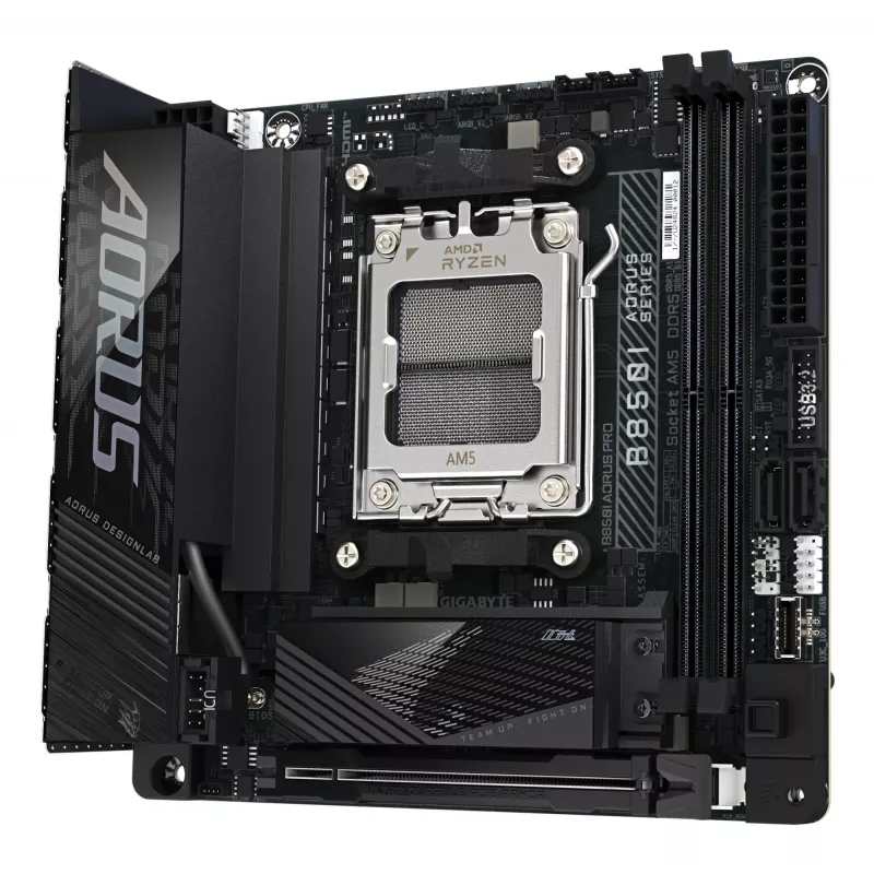 GIGABYTE B850I AORUS PRO pagrindinė plokštė – AMD Ryzen 9000 serijos, 8+2+1 fazių skaitmeninis VRM, iki 8400MHz DDR5 (OC), 1xPCIe 5.0 + 1xPCIe 4.0 M.2, 2.5LAN, WIFI 7, USB 3.2 Gen 2