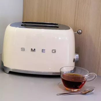 Skrudintuvas Smeg TSF01CREU Cream 2 griežinėliai