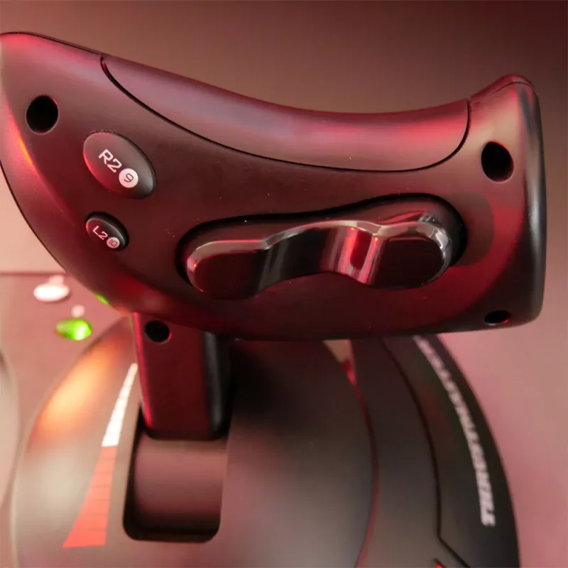 Thrustmaster T.Flight Hotas X USB – skraidymo vairasvirtė asmeniniam kompiuteriui
