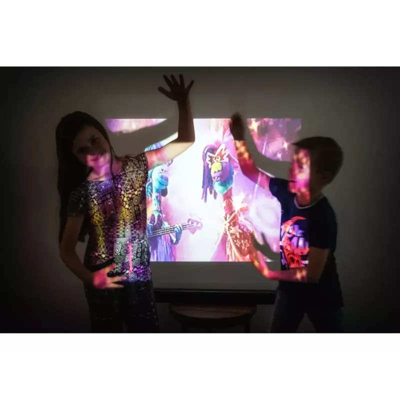 Nešiojamas LED projektorius Lenco LPJ-700BKGY, 1080p, 4000 liumenų, juodas