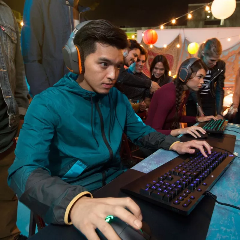LOGITECH G213 Prodigy žaidimų klaviatūra USB - Azerty Belgian
