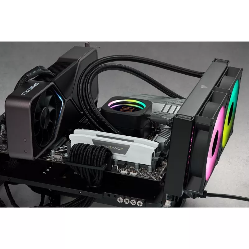 CORSAIR VENGEANCE 32GB (2x16GB) DDR5 5200MHz CL40 atminties rinkinys - Baltas