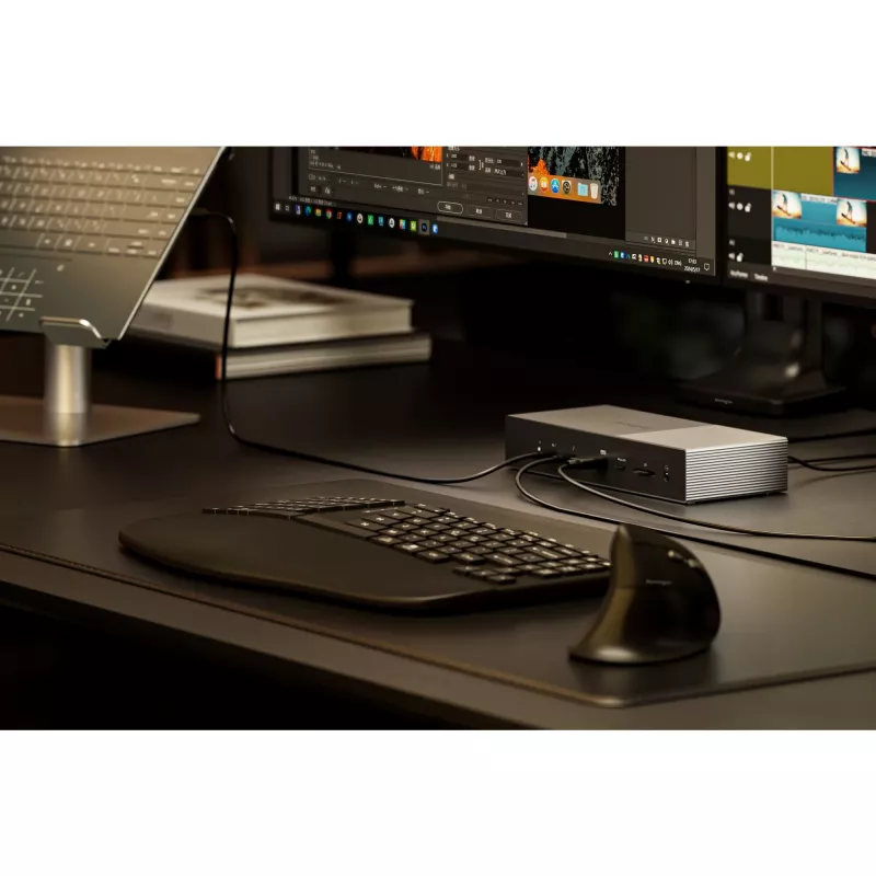 Kensington SD5000T5 EQ Thunderbolt 5 Triple 4K Dock su 140W PD - Windows/macOS