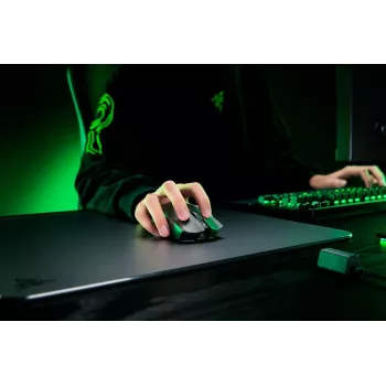 Razer Viper V3 Pro pelė dešinei rankai, belaidė RF + USB Type-C, optinė, 35000 DPI