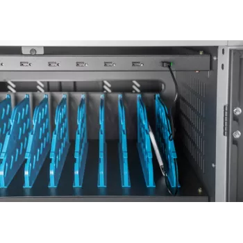 DIGITUS Įkrovimo vežimėlis 30 vietų, 15,6 col., juodas 1100 x 700 x 650 mm, su USB, PDU, ventiliatoriumi