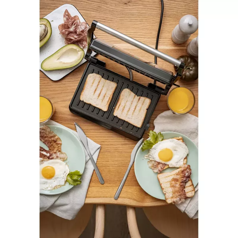 Kontaktinis grilis Adler AD 3052 stačiakampis plienas/juoda, 1200 W, grotelės viršuje, užrakinamas dangtis