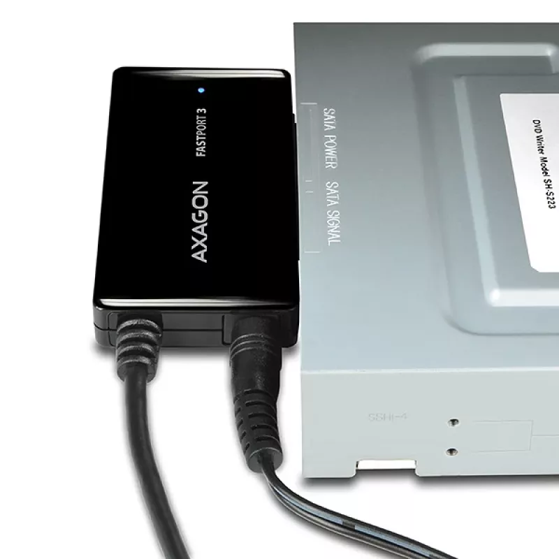 Adapteris Axagon ADSA-FP3 USB 3.0 - SATA 6G, skirtas prijungti visus SATA diskus ir įrenginius