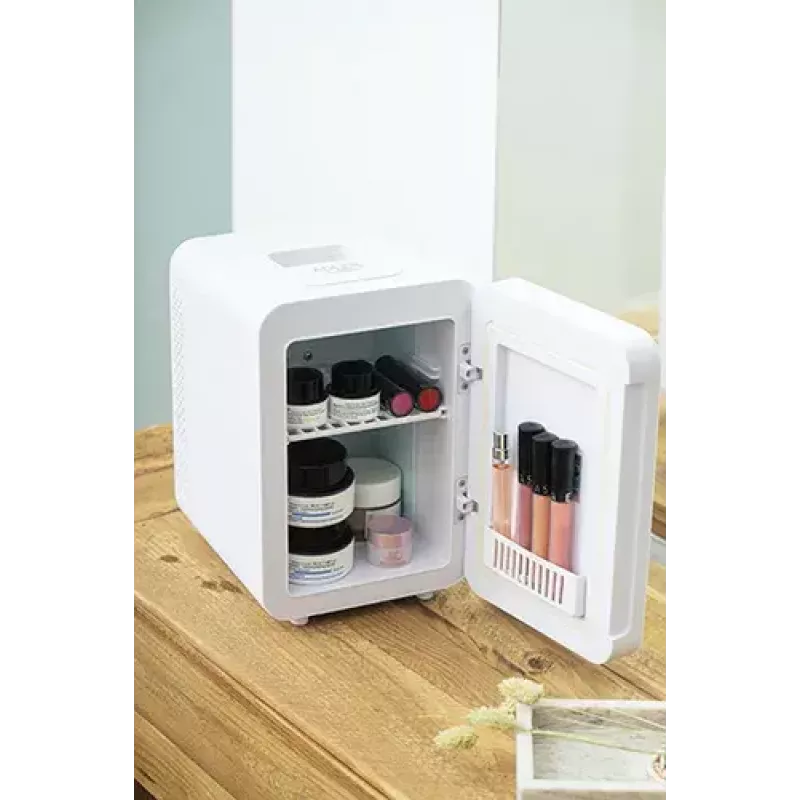 Mini šaldytuvas Adler AD 8085, 4 L, dešiniai vyriai, veidrodinės durelės, 220–240V/12V