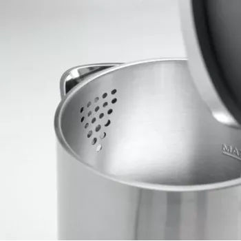 Gorenje K15DWS elektrinis virdulys 1,5 L 2200 W juodos spalvos, nerūdijantis plienas