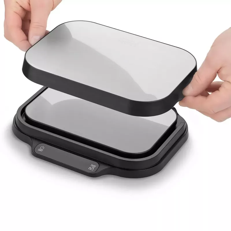 Virtuvinės svarstyklės CASO KitchenDuo 03291 – skaitmeninės, nerūdijančio plieno ir juodos spalvos, LED ekranas, 5 kg talpa, taros funkcija