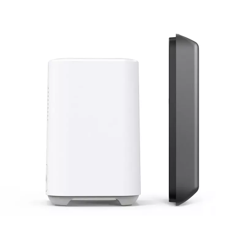 Eufy E8213 apsaugos kamera, juoda/balta, dvigubo judesio aptikimas, 16 GB