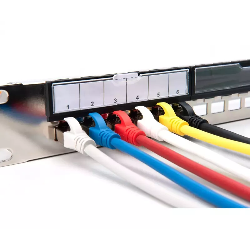 DIGITUS modulinė cinkuoto plieno pataisinė panelė - ekranuota 24 prievadų tuščia 1U montavimui į stovą juoda RAL 9005