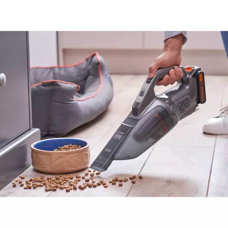 Nešiojamas dulkių siurblys Black & Decker BCHV001B kompaktiškas, lengvas, su plaunamu filtru ir įkrovimo stovu