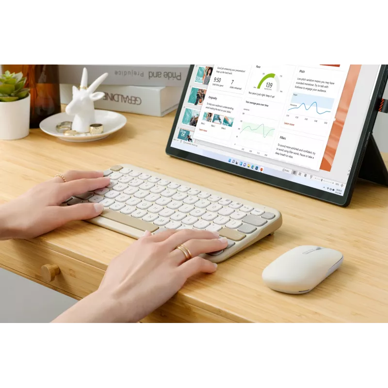 Belaidis Bluetooth klaviatūra ASUS Marshmallow KW100 — US International išdėstymas, Oat Milk spalva