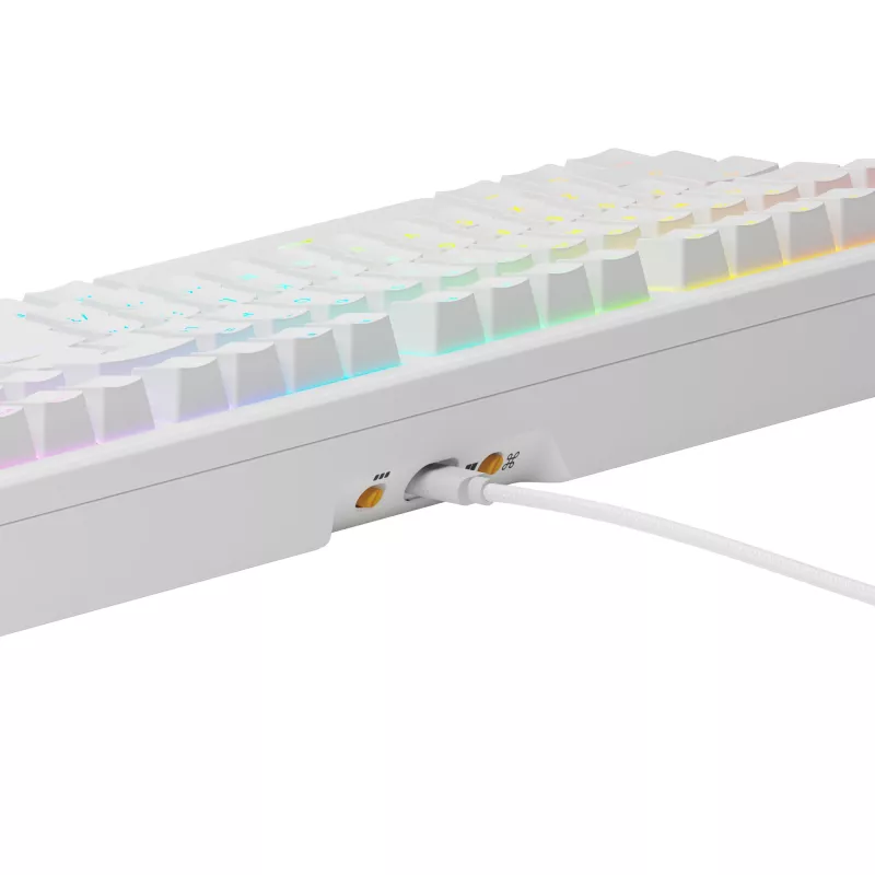 Mechaninė pilno dydžio (100%) laidinė klaviatūra GLORIOUS GMMK 3 HE – balta, USB, QWERTY, RGB