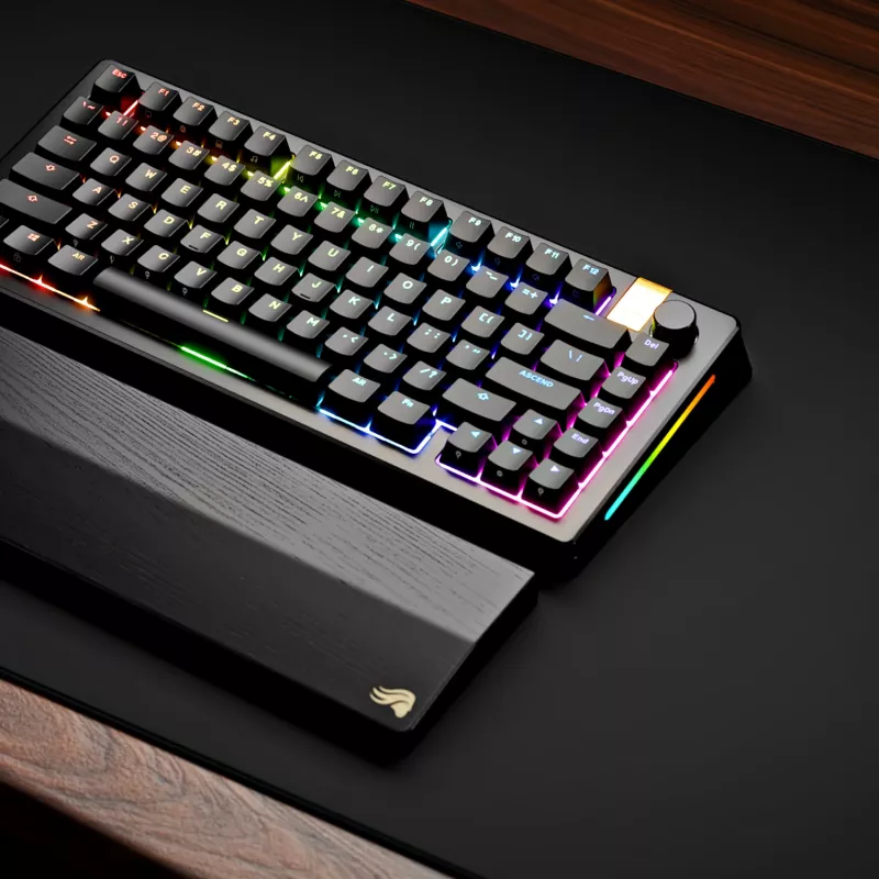 Mechaninė žaidimų klaviatūra GLORIOUS GMMK 3 PRO HE 75% belaidė RF + Bluetooth, RGB, US QWERTY, juoda