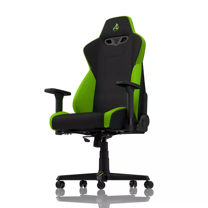 Žaidimų kėdė Nitro Concepts S300 – audinio sėdynė, reguliuojamas aukštis 128–140 cm, atlošo plotis 56 cm, juoda/žalia