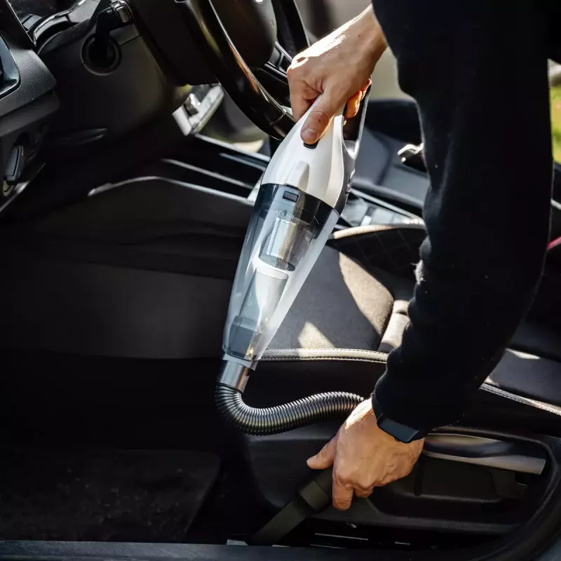 Automobilinis dulkių siurblys Adler AD 7059 — 12V, 5500 Pa siurbimas, 3600 mAh baterija, 0,45 L be maišelio, plaunamas filtras, 5 m laidas, 610 g