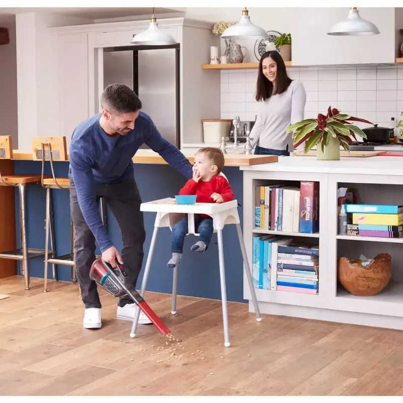 Nešiojamas dulkių siurblys Black & Decker BHHV315J – 12V belaidis, 20 AW siurbimo galia, 0,7 L be maišelio, 16 min veikimo
