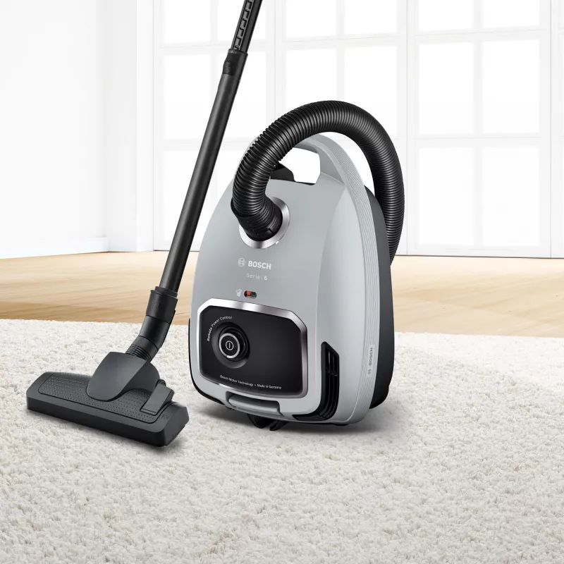 Cilindrinis dulkių siurblys Bosch Serie 6 BGB6X330 — 600 W, HEPA 13, 4 L dulkių maišas, kietoms grindims ir kilimams, 6 kg, pilkas/juodas