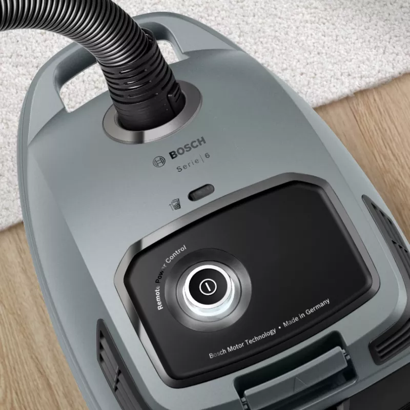 Cilindrinis dulkių siurblys Bosch Serie 6 BGB6X330 — 600 W, HEPA 13, 4 L dulkių maišas, kietoms grindims ir kilimams, 6 kg, pilkas/juodas