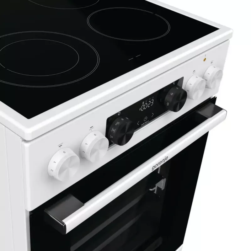 Laisvai pastatoma viryklė Gorenje GECS5C70WA, elektrinė kaitlentė su spiralėmis, 4 zonos, balta, orkaitė 70 l, sukamosios rankenėlės, LED ekranas