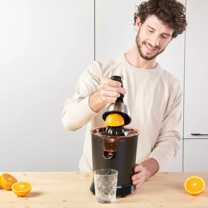 Centrinė sulčiaspaudė Taurus Easy Press 600 – 600 W, 0,65 L talpa, nerūdijančio plieno korpusas, lašėjimą stabdanti funkcija