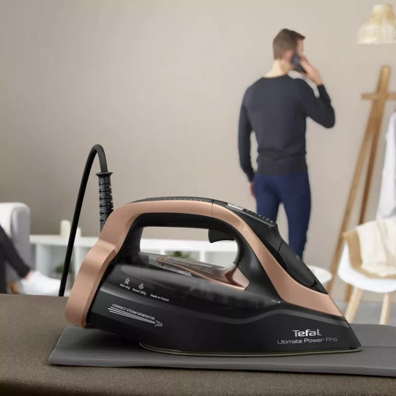 Tefal Ultimate Power Pro FV9E50 sausas ir garinis lygintuvas Durilium AirGlide Autoclean padas 3200 W juodas, varinis