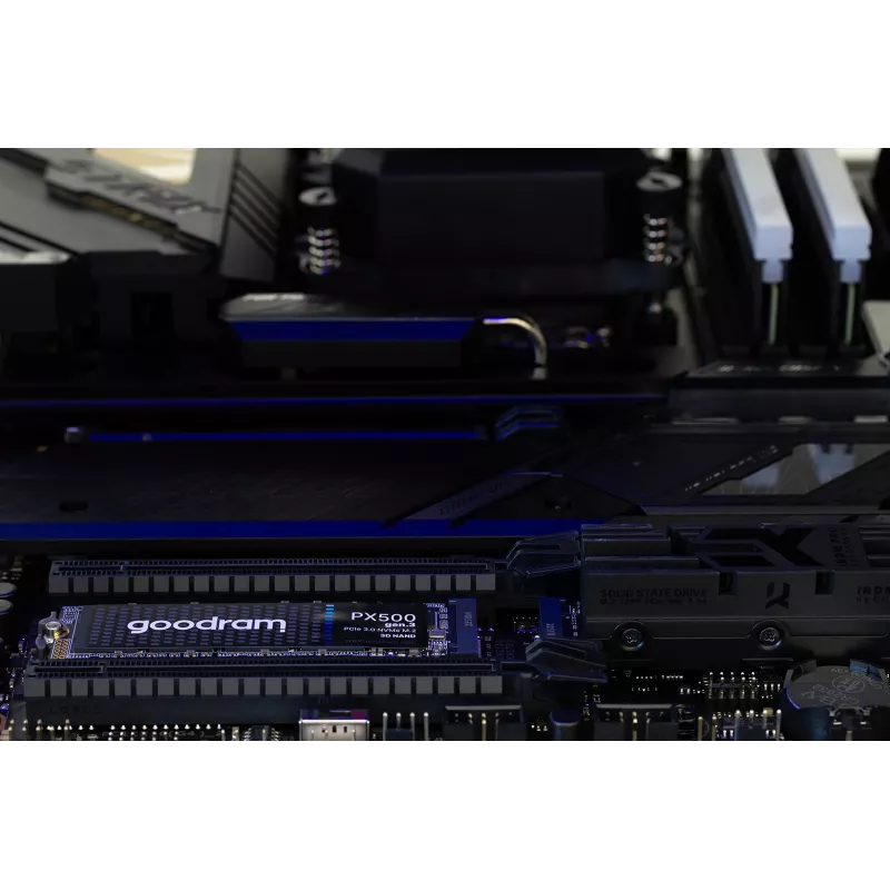 Vidinis SSD GOODRAM PX500 GEN.3 M.2 1 TB — PCIe 3.0 NVMe, Skaitymas 3300 MB/s, Rašymas 2700 MB/s, 2280