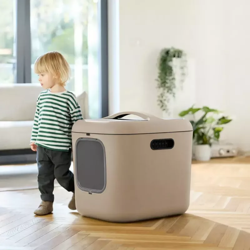 Kačių tualetas Rotho Biala XL Cappuccino – plastikinis padėklas su anglies filtru ir pakabinimo anga, 499×614×576 mm, 2,5 kg
