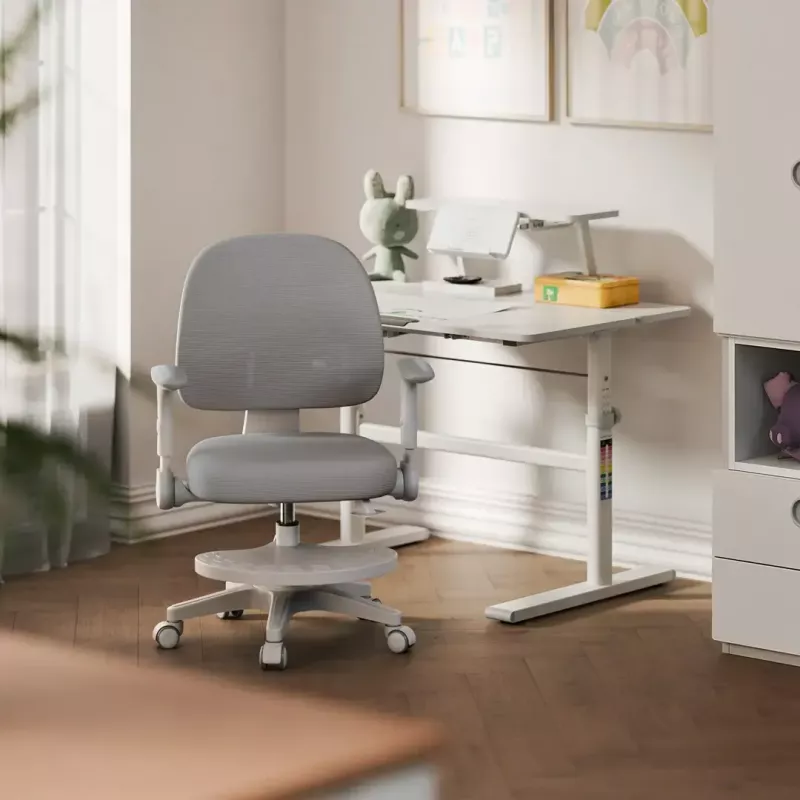 Sukamoji kėdė mark adler Junior 5.0 – ergonominis tinklinis atlošas, putų sėdynė, reguliuojamas aukštis 42–54 cm, pilka