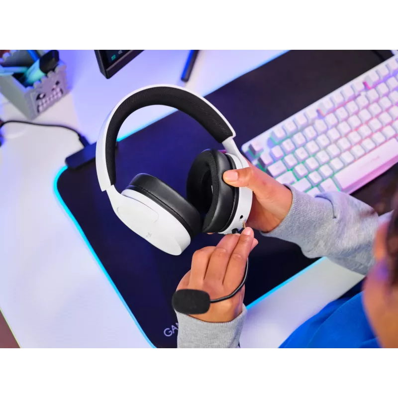 Trust GXT 489W FAYZO Ausinės Laidinės Galvos Juosta Žaidimams Juoda, Balta