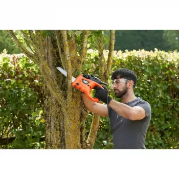 Pjūklas Black & Decker KS880EC-QS – rankinis pjūklas, ašmenų ilgis 23.9 cm, ergonomiška rankena, oranžinis