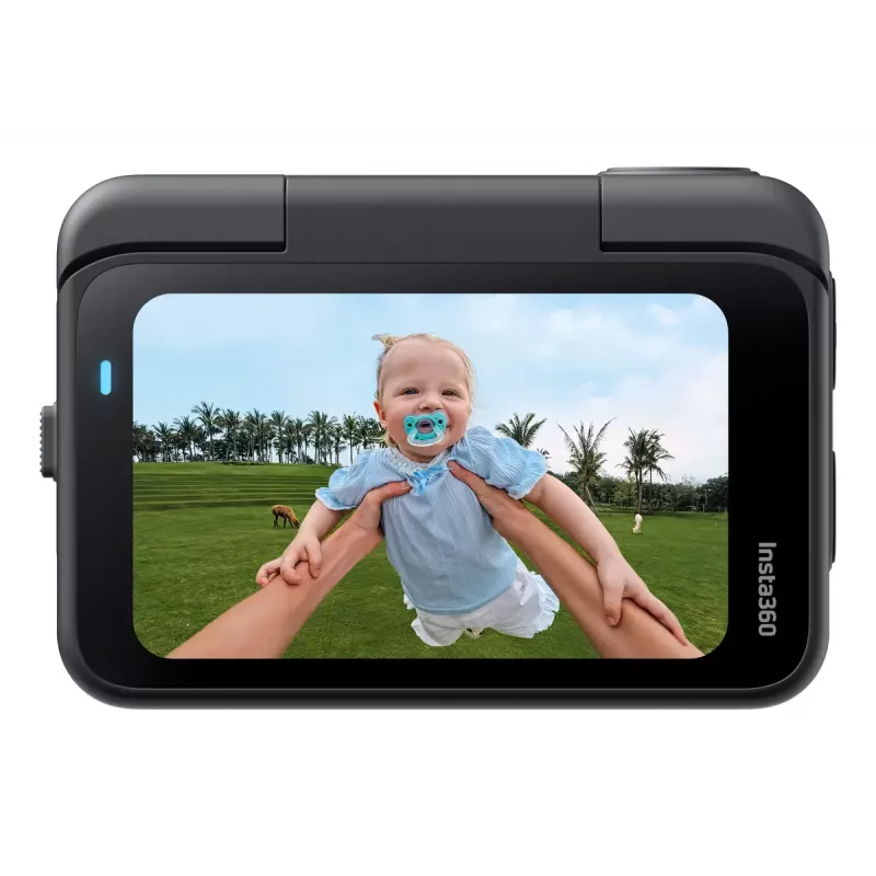 Veiksmo kamera Insta360 GO Ultra Standard Black – 4K itin didelės raiškos, 1/1.28 colio jutiklis, 240 kadrų per sekundę, belaidis ryšys, įmontuotas ekranas, „MicroSD“, 52,9 g