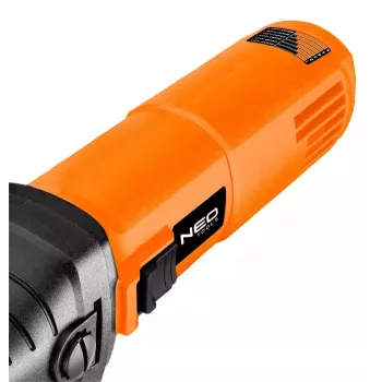 Automobilio poliravimo mašinėlė NEO tools 04-700