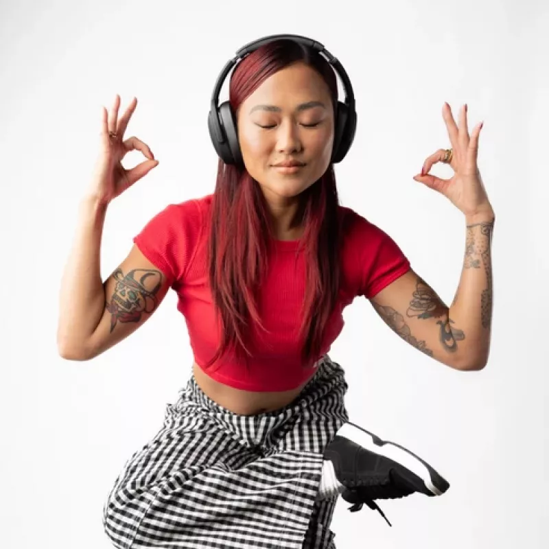 Ausinės Skullcandy Crusher Evo – belaidės ir laidinės, ausinės ant galvos, Bluetooth 5.0, 40 h baterija, USB-C, 3,5 mm, sulankstomos, juodos