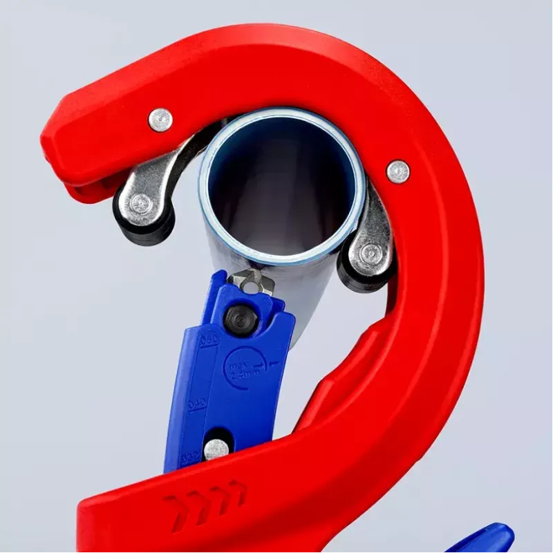 Vamzdžių pjaustytuvas Knipex 90 23 01 BK plieninis peilis, plastikinė rankena, 165 mm