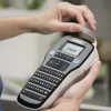 DYMO LabelManager 160 etikečių spausdintuvas | Nešiojamas etikečių spausdintuvas su QWERTY klaviatūra | Įskaitant juodai baltą D1 etikečių juostelę (12 mm) | Namams ir biurui