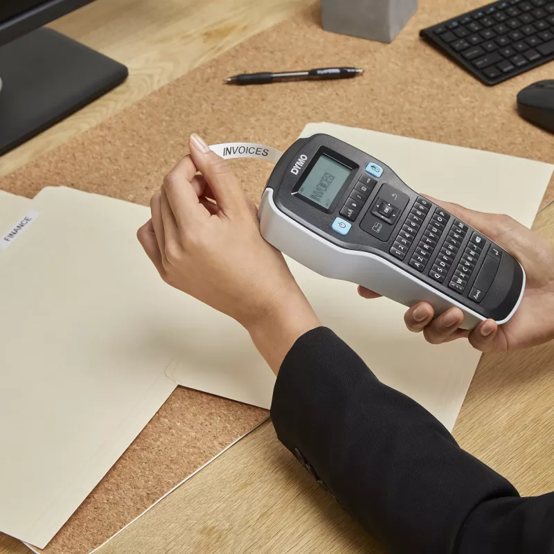 DYMO LabelManager 160 etikečių spausdintuvas | Nešiojamas etikečių spausdintuvas su QWERTY klaviatūra | Įskaitant juodai baltą D1 etikečių juostelę (12 mm) | Namams ir biurui