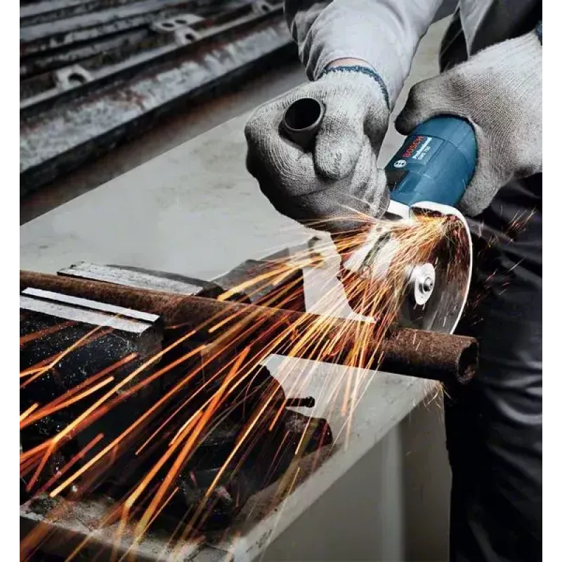 Kampinis šlifuoklis Bosch GWS 750 Professional – 750 W, 125 mm diskas, 11 000 aps./min.