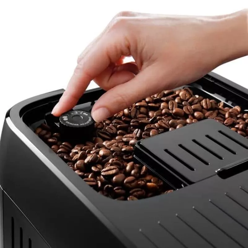 De’Longhi Magnifica Plus ECAM320.60.B pilnai automatinis espresso aparatas 1,9 L