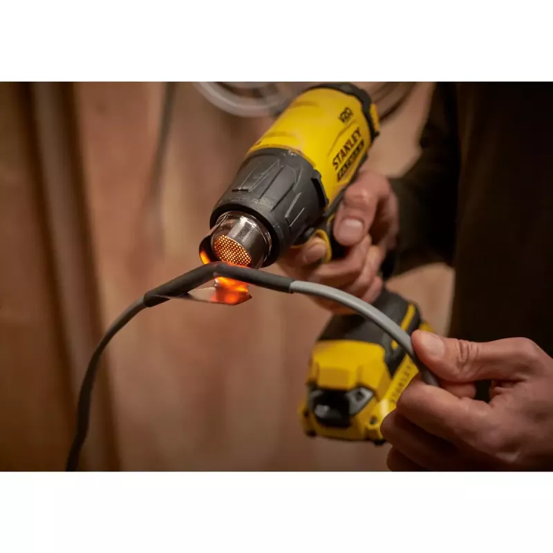 Belaidis karšto oro pistoletas Stanley FATMAX SFMCE530B-XJ