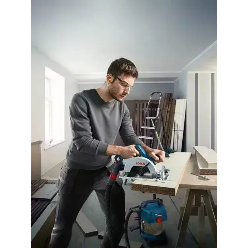 Bosch GKS 185-LI 16,5 cm belaidis pjūklas, juoda, mėlyna, pilka, 5000 aps./min.